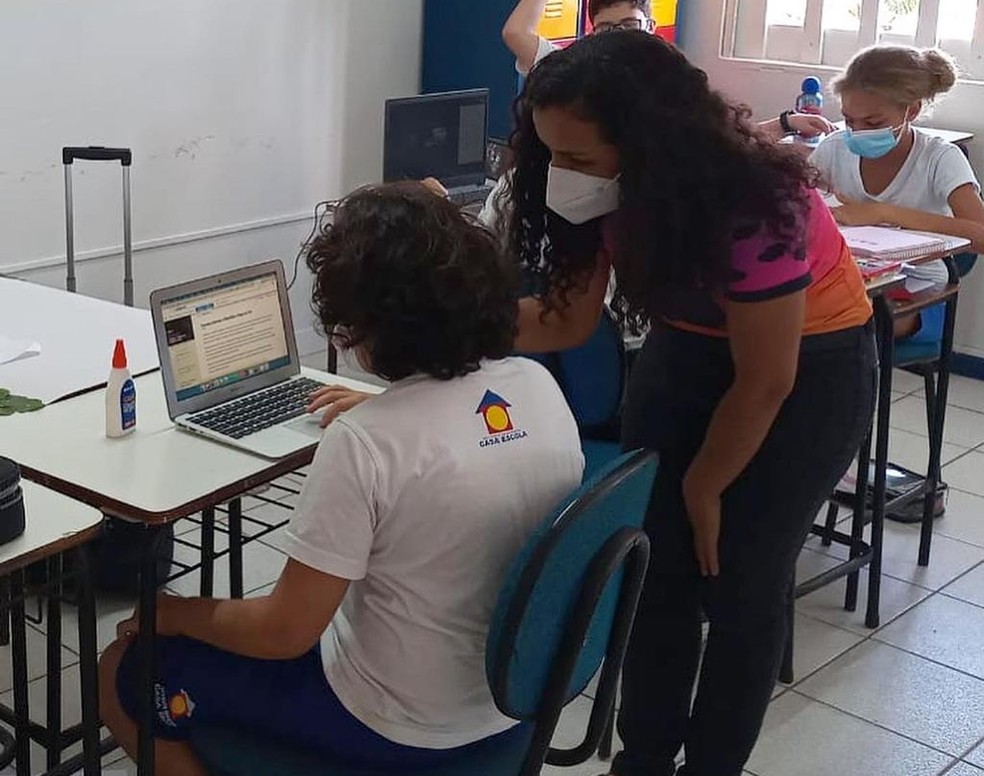 Professores mantêm utilização de meios digitais mesmo após retorno às aulas presenciais — Foto: Divulgação