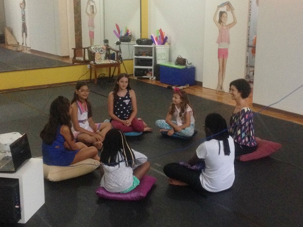 G1 - Escola de princesas em Uberlândia supera expectativas de
