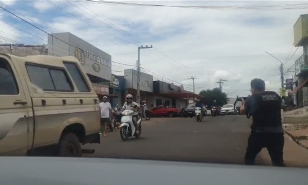 Polícia prende suspeito de matar ex-companheira grávida — Foto: TV Verdes Mares/Reprodução