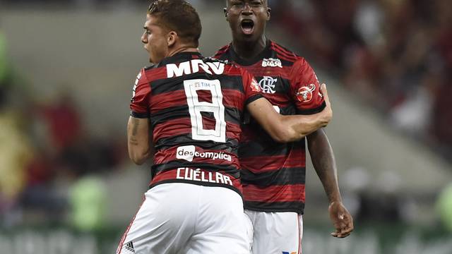 Marlos Moreno desencantou com a camisa do Flamengo