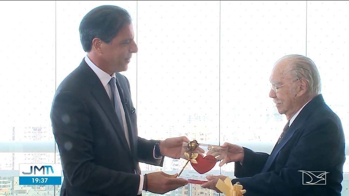 En São Luís, José Sarney recibe una medalla del gobierno argentino |  Maranha