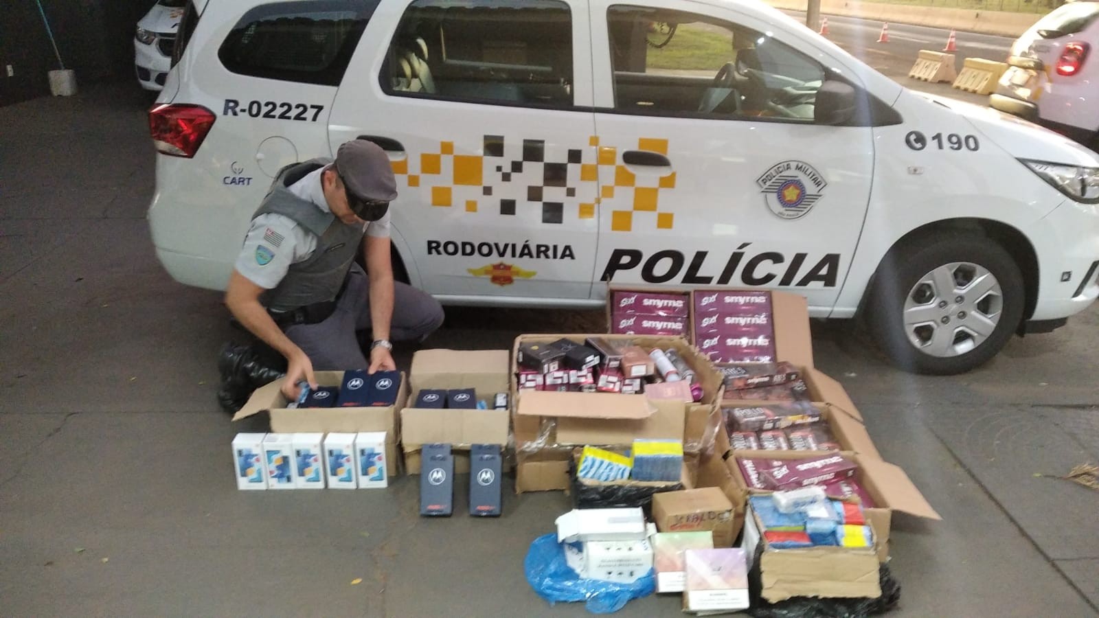 Polícia Militar apreende mais de 1,8 mil mercadorias sem nota fiscal em Presidente Epitácio