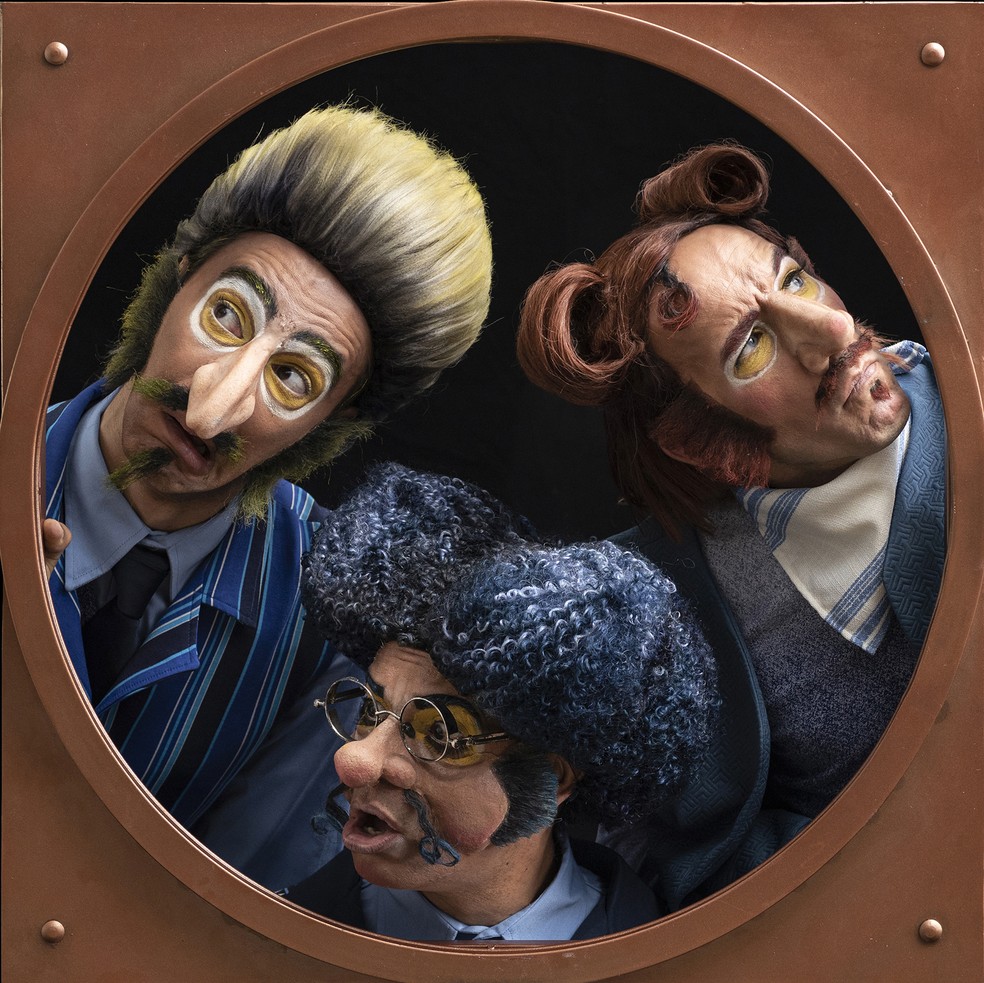 A trilogia teatral 'Viagens Extraordinárias', da Cia. Solas de Vento, fica em cartaz no CCBB Brasília até este domingo (23). Neste fim de semana, público pode conferir o espetáculo '20.000 Léguas Submarinas', com direção de Alvaro Assad — Foto: Mariana Chama/Divulgação