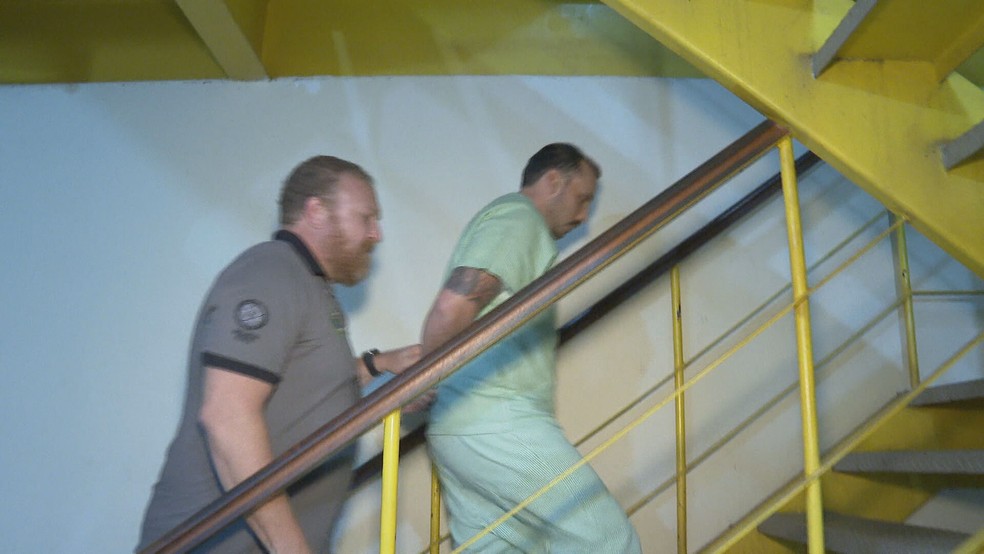 Giovanni Quintella Bezerra foi preso em flagrante  — Foto: Reprodução/TV Globo 
