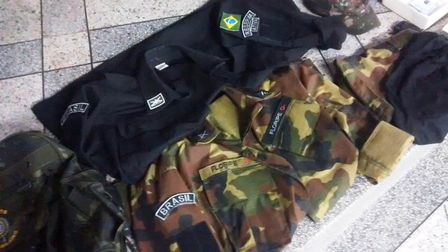 Uberlândia: Polícia Federal e Exército fazem operação contra grupo que usa fardas e distintivos do Exército Brasileiro