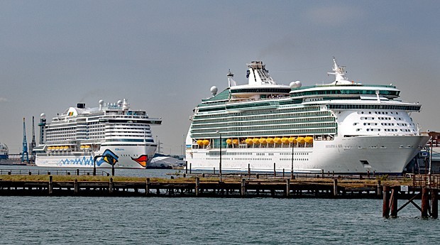 navios de cruzeiro (Foto: Wikimedia Commons)