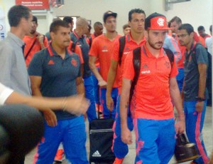 Flamengo chega em Vitória para jogo da Copa Sul-americana com o Figueira