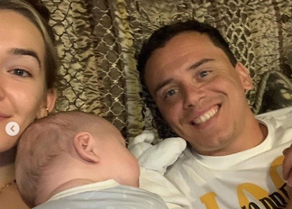 O rapper Logic teve seu primeiro filho com a esposa Brittney Noell em 2020 (Foto: Instagram)