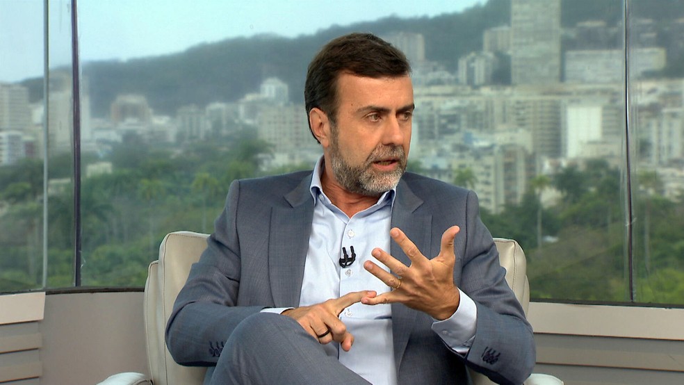 Marcelo Freixo (PSB) em entrevista ao RJ1 — Foto: Reprodução/TV Globo