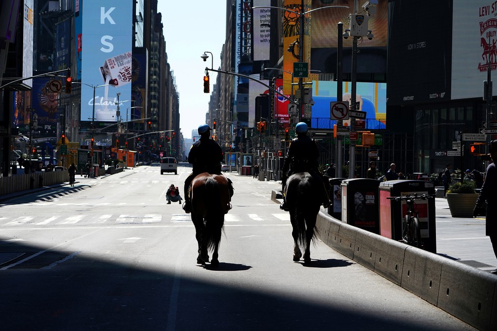 Times Square, em Nova York, nesta quinta-feira (26) — Foto:  REUTERS/Carlo Allegri