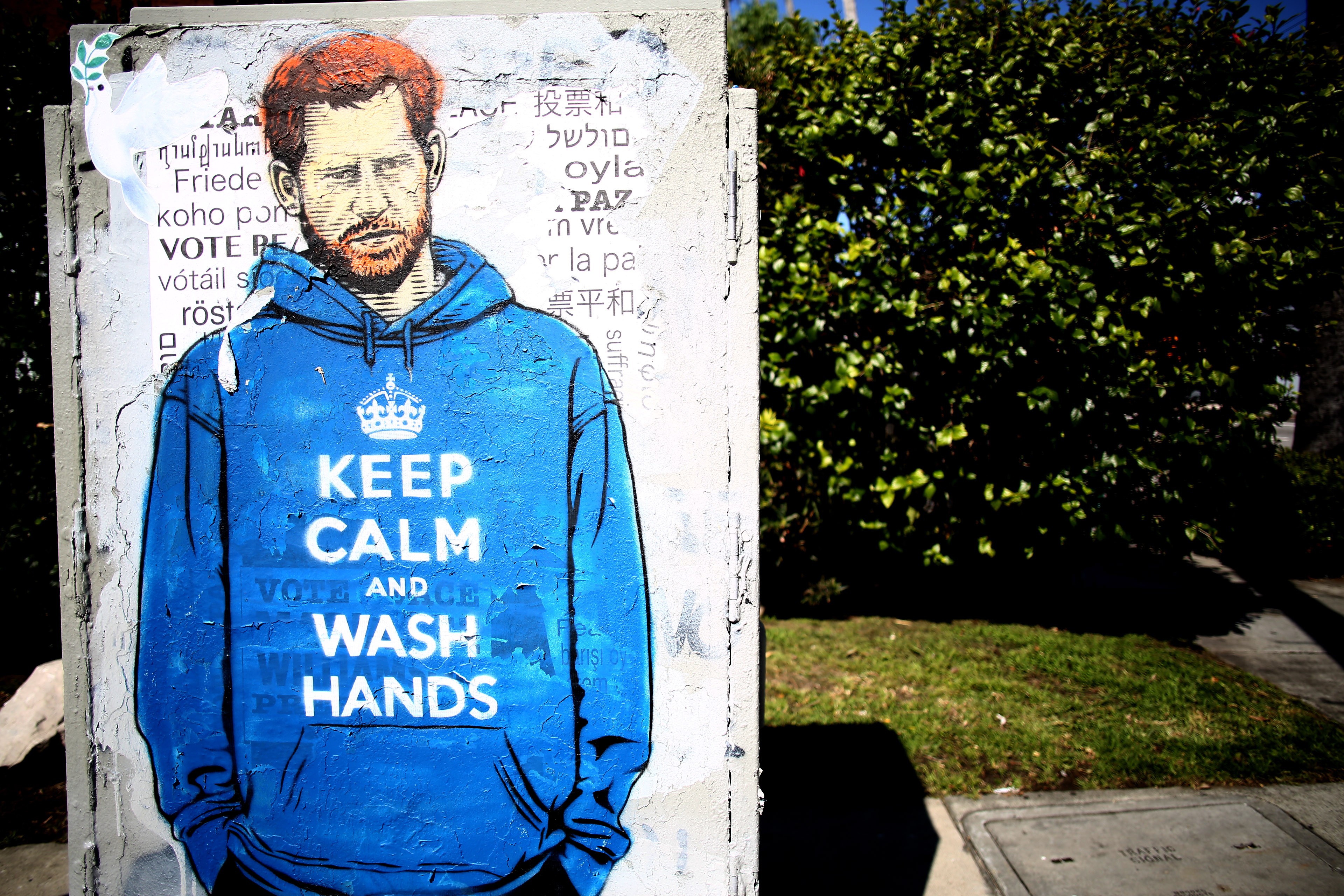 Arte de rua que coloca Harry contra o coronavírus (Foto: getty)