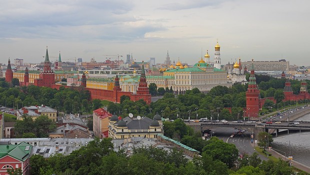 Kremlin de Moscou e Praça Vermelha, na Rússia (Foto: A.Savin/WikiCommons)