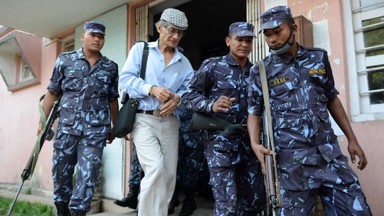 'A Serpente': libertado, serial killer francês deverá ser deportado do Nepal
