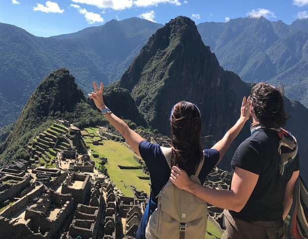 Fatima Bernarde e Tulio Gadelha no Machu Picchu (Foto: Reprodução/Instagram)