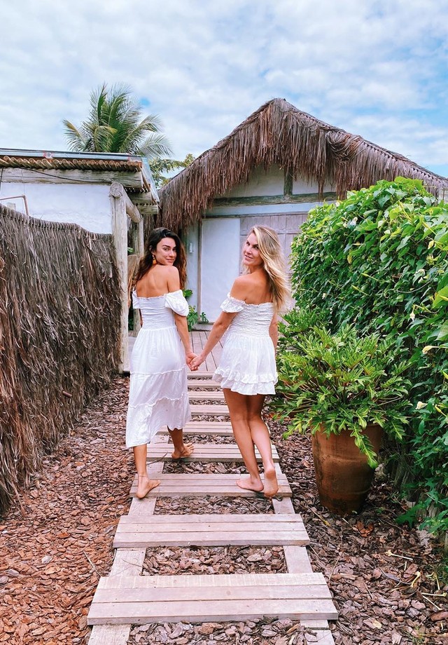 Thaila Ayala e Julia Faria (Foto: Reprodução/Instagram)
