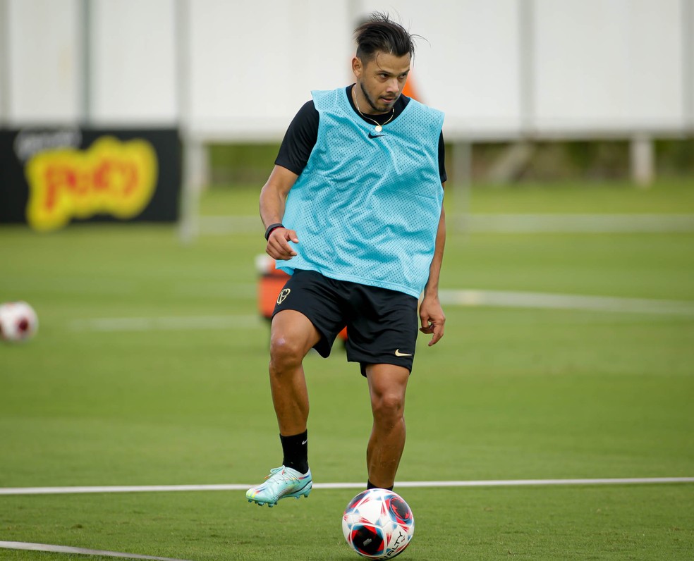 Romero volta ao Corinthians dividindo artilharia do elenco ao lado de Paulinho; veja ranking