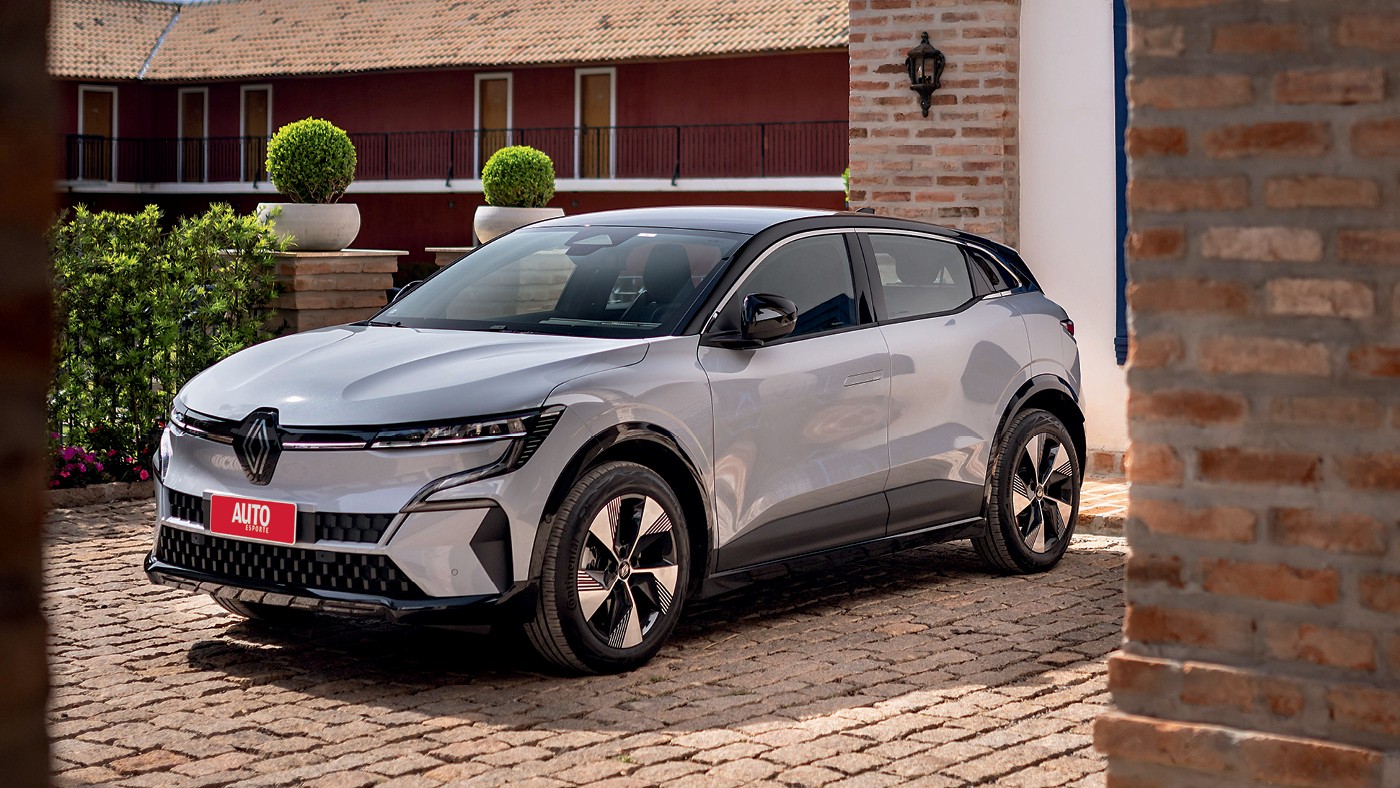 Renault Megane elétrico mostra que, do antigo, só ficou o nome (ou nem isso); leia o teste