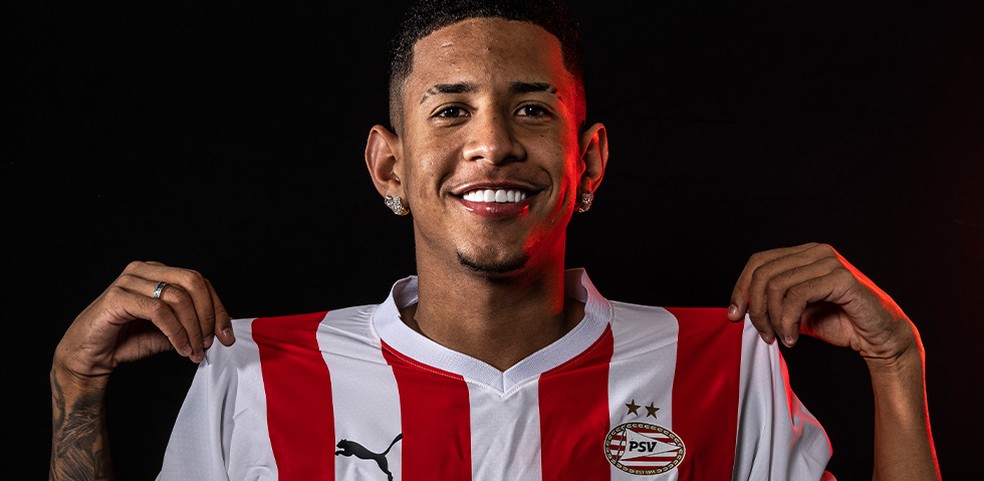 Savinho, ex-Atlético-MG, é anunciado como jogador do PSV — Foto: PSV
