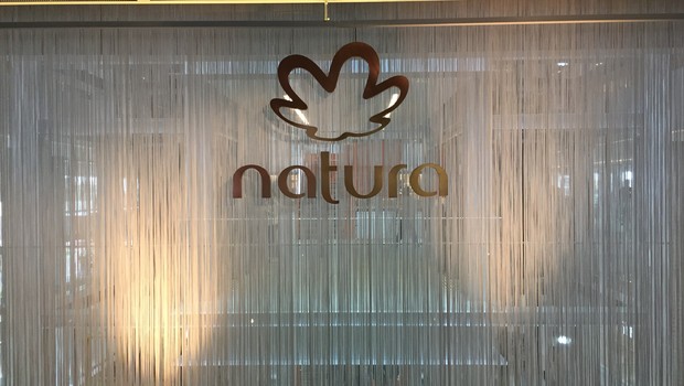 Natura confirma compra da Avon e se torna quarta maior empresa de beleza do  mundo - Época Negócios | Empresa