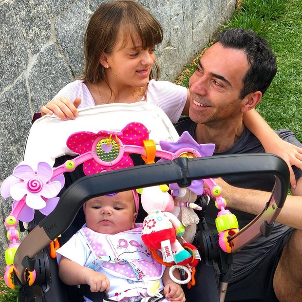 Cesar Tralli com Rafinha e Manuella (Foto: Reprodução/Instagram)