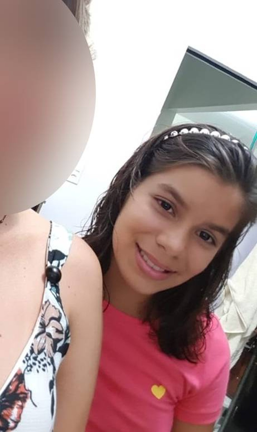 Ieda Geovana Rodrigues, de 11 anos, morreu apÃ³s ser picada por cobra e sofrer acidente enquanto era socorrida pelo pai em Confresa â€” Foto: Facebook/ReproduÃ§Ã£o