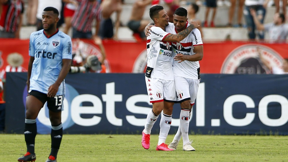 Gol do Botafogo-SP contra o São Paulo