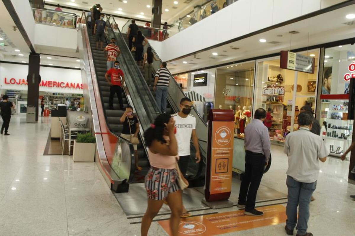 Shoppings E Comercio De Belem Voltam A Funcionar Em Horario Normal Para G1