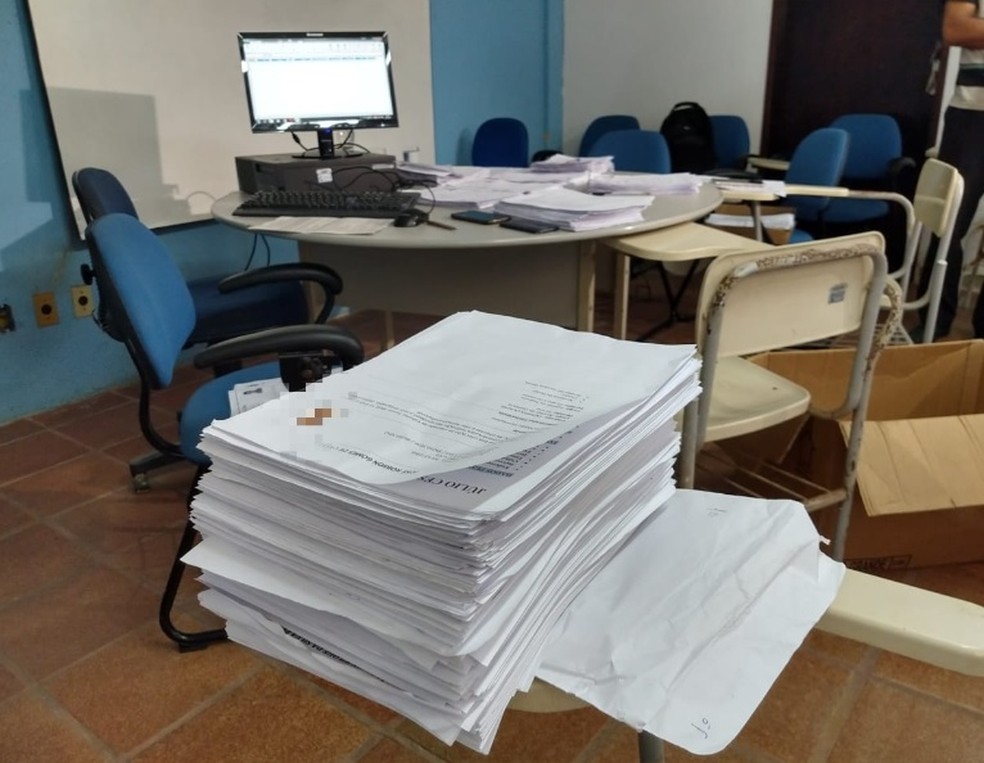  São 170 vagas destinadas para uma empresa de construção civil no Ceará.  — Foto: Almir Gadelha/ TV Verdes Mares