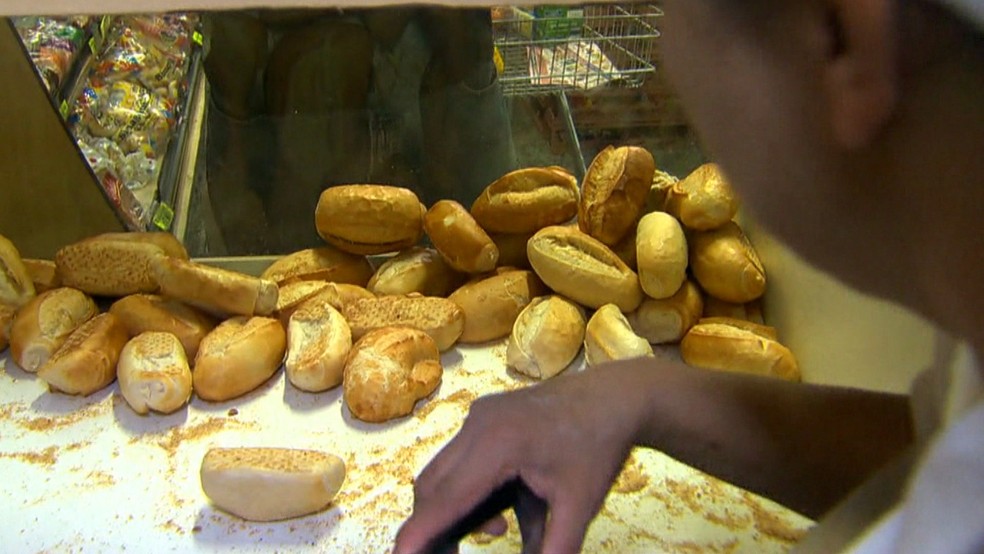 Serão distribuídos cerca de 80 mil pães por ano.  — Foto: Reprodução/TV Globo