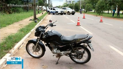 Mãe e filho morrem em acidente de moto em avenida de Palmas