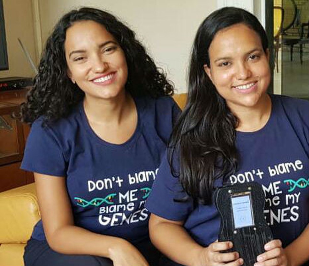 IrmÃ£s, dupla de estudantes baianas cria dispositivo que detecta ao menos 15 doenÃ§as atravÃ©s do sopro â€” Foto: Arquivo pessoal
