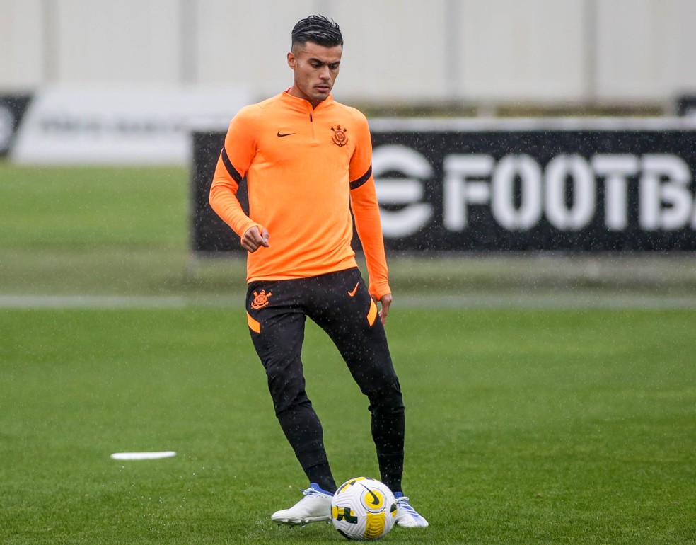 Fausto Vera no treino do Corinthians nesta segunda-feira — Foto: Rodrigo Coca/Ag. Corinthians