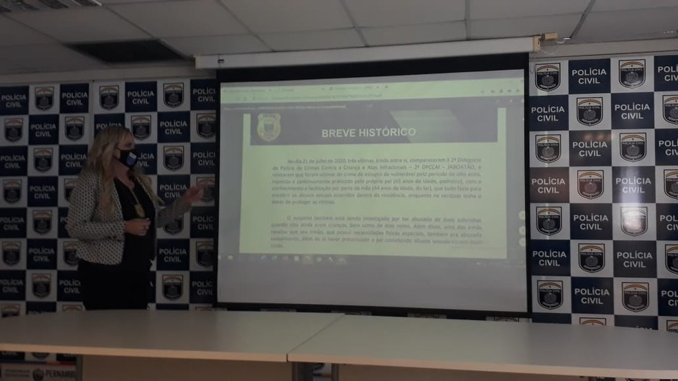 Delegada Vilaneida Aguiar apresentou detalhes do caso nesta sexta-feira (7) — Foto: Marina Meireles/G1