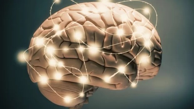 Conexões entre diferentes regiões do cérebro aumentaram em pacientes deprimidos que receberam psilocibina (Foto: Getty Images via BBC News)