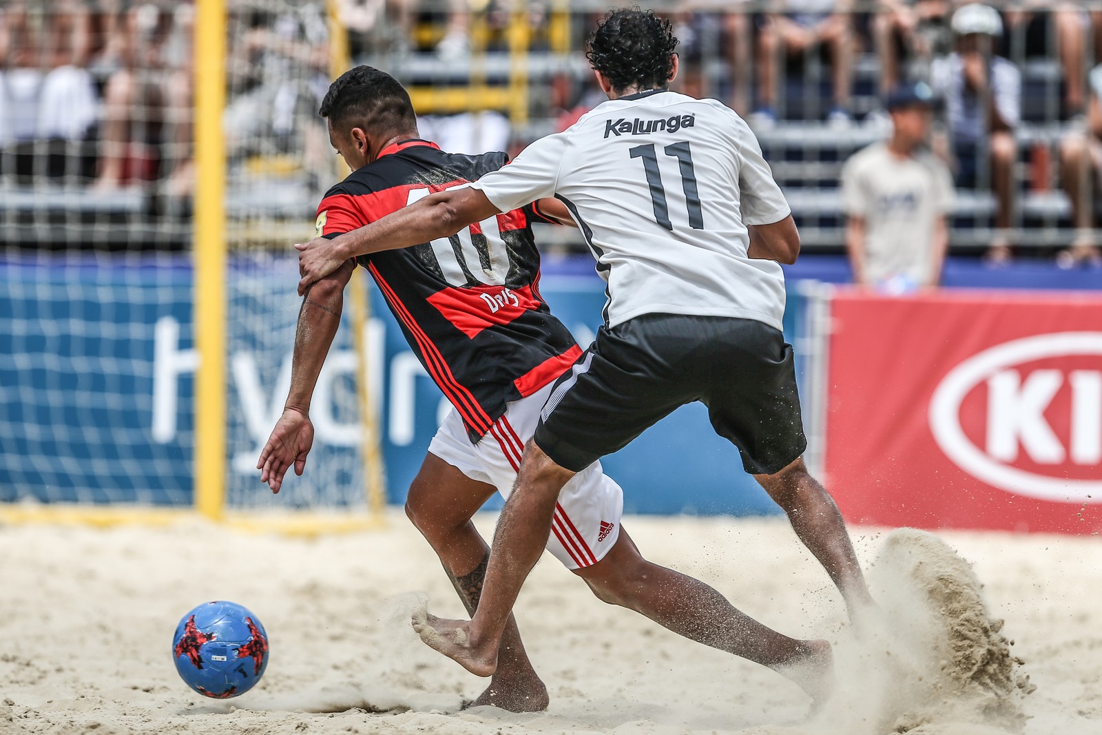 Corinthians bate Flamengo e fica com o 3º lugar no Mundialito de Clubes