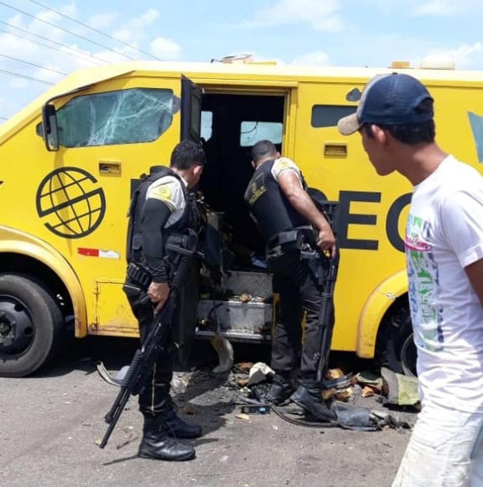 Assaltantes atacam carro forte no sudoeste do Pará — Foto: Polícia Civil 