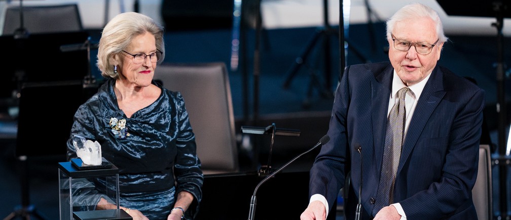 Hilde Schwab e Sir David Attenborough no Fórum Econômico Mundial (Foto: World Economic Forum / Manuel Lopez)