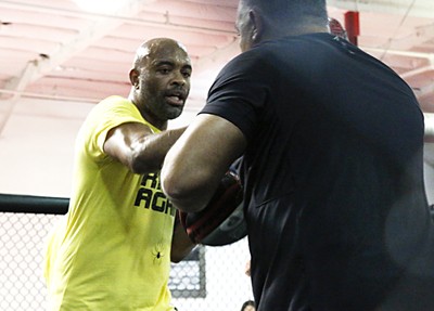 Anderson Silva; treino aberto; UFC Londres; Los Angeles (Foto: Evelyn Rodrigues) Anderson Silva; treino aberto; UFC Londres; Los Angeles (Foto: Evelyn Rodrigues)