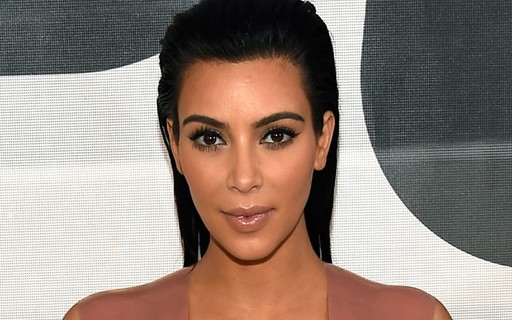 Maquiador das Kardashians dá 4 dicas para fazer o contorno perfeito