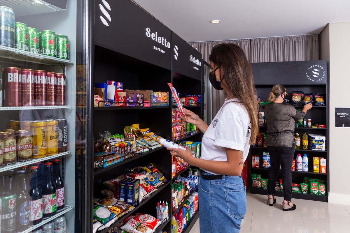 Empório Seletto instala primeira loja de conveniência 24 horas ...