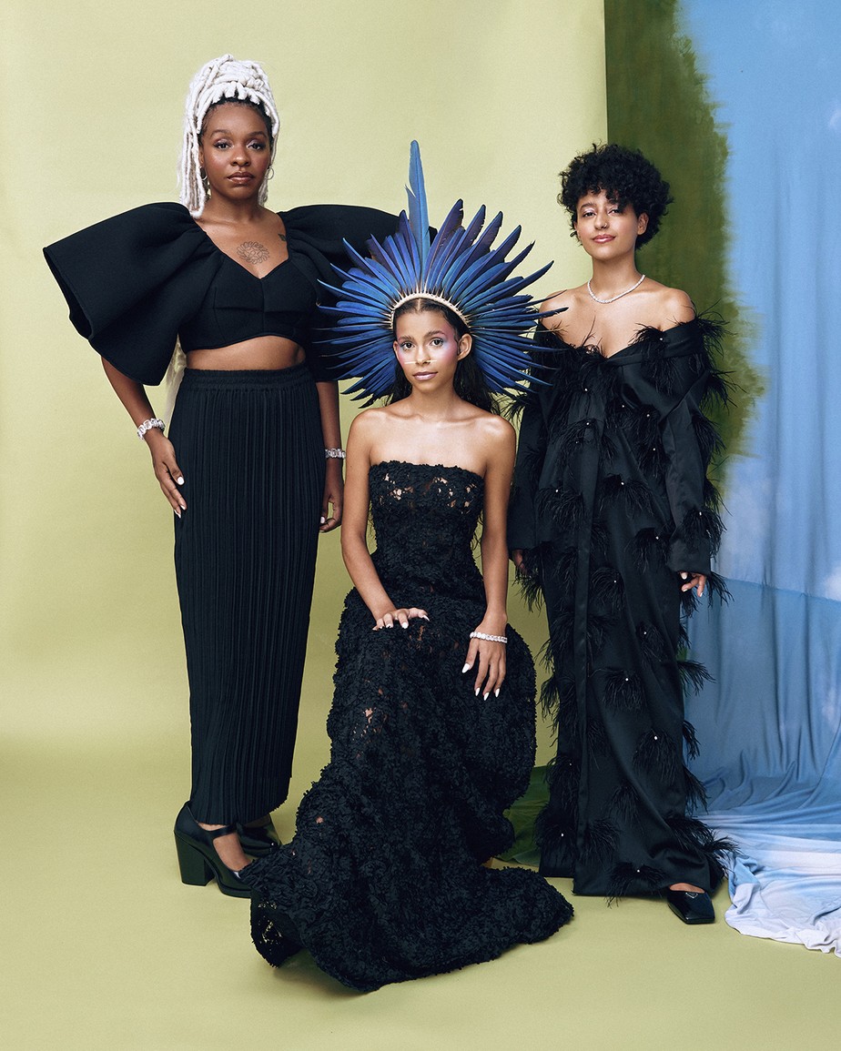 Zaika dos Santos, Alice Pataxó e Midria são capa da Glamour Brasil de março