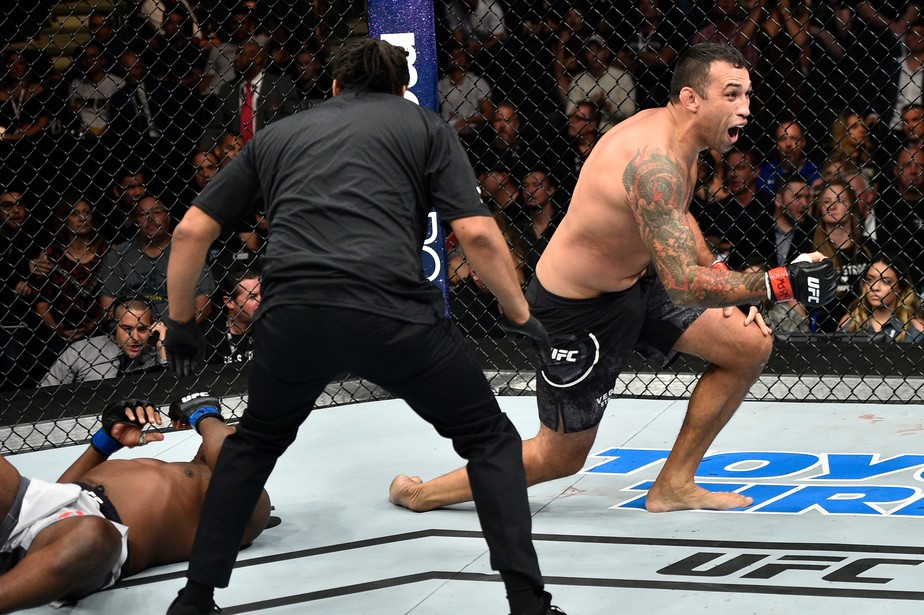 UFC 216: Werdum finaliza Harris em 65s e pede nova chance pelo cinturão