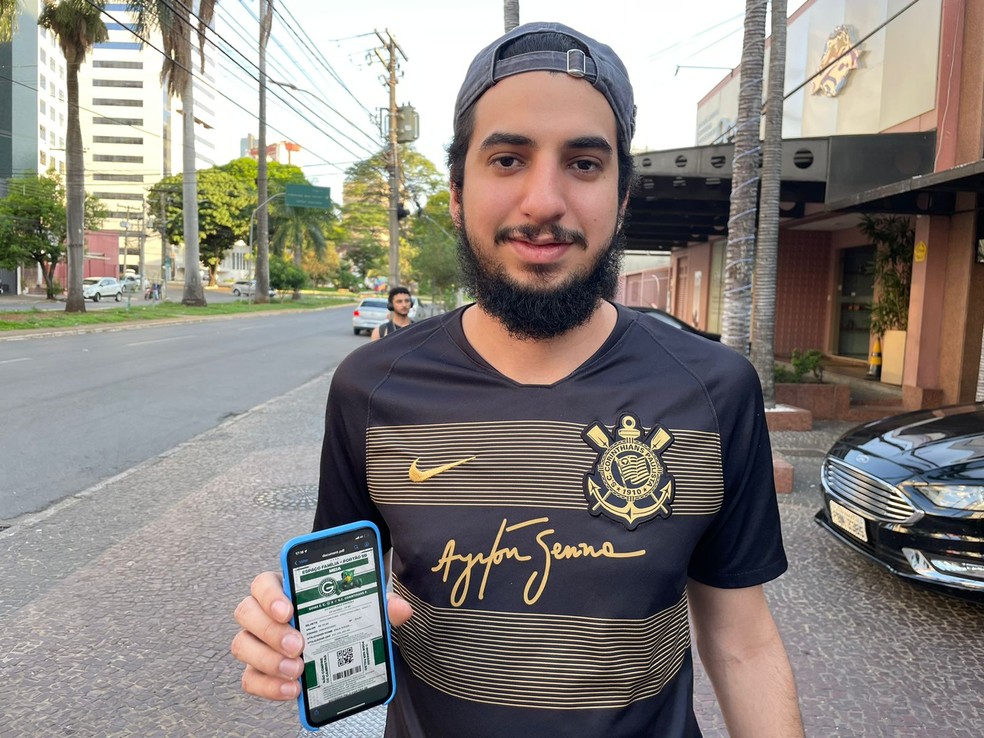 Torcedores com ingressos para ver o Corinthians em Goiás lamentam adiamento: 