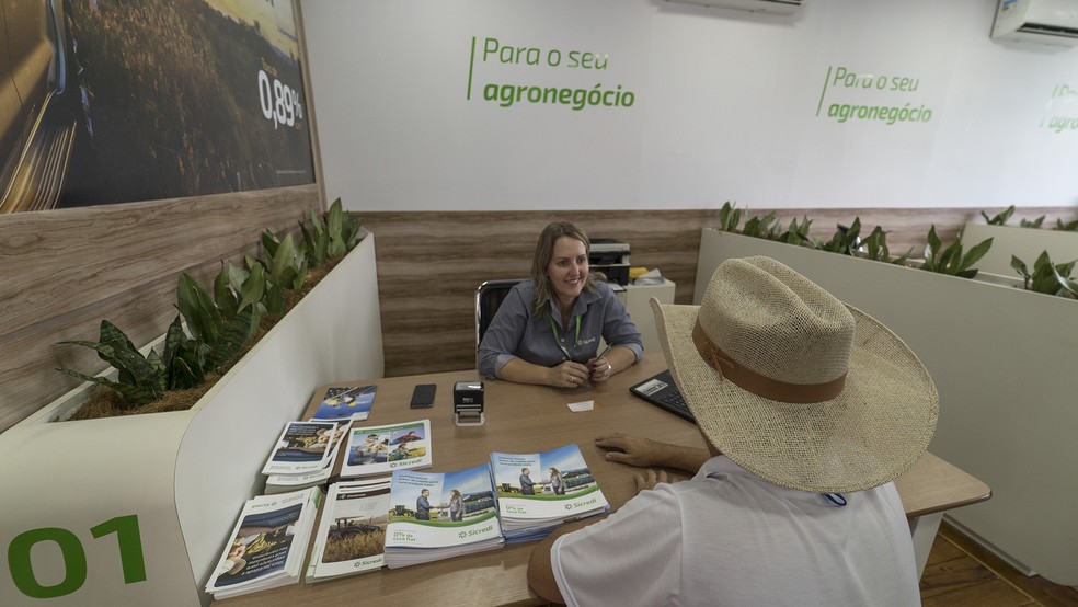 Os associados interessados em saber do recurso podem procurar uma agência do Sicredi para mais informações — Foto: Divulgação