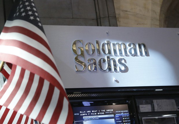 Vista do logotipo do Goldman Sachs na Bolsa de Valores de Nova York (Foto: Brendan McDermid/Reuters)