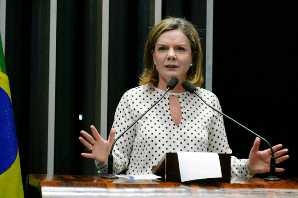 Gleisi Hoffmann, em foto de 2017, durante discurso na tribuna do Senado — Foto: Roque de Sá/Agência Senado