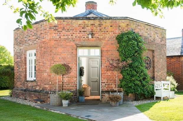 Casa com oito lados que inspirou escritora Jane Austen é posta à venda (Foto: Divulgação)