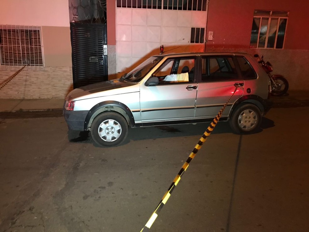 Empresário foi morto dentro do carro, no Bairro Zacarias, em Caratinga (Foto: Edson Simões/ Arquivo pessoal)