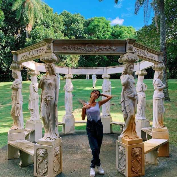 Thaila Ayala no Instituto Ricardo Brennand, em Recife (Foto: reprodução/Instagram)