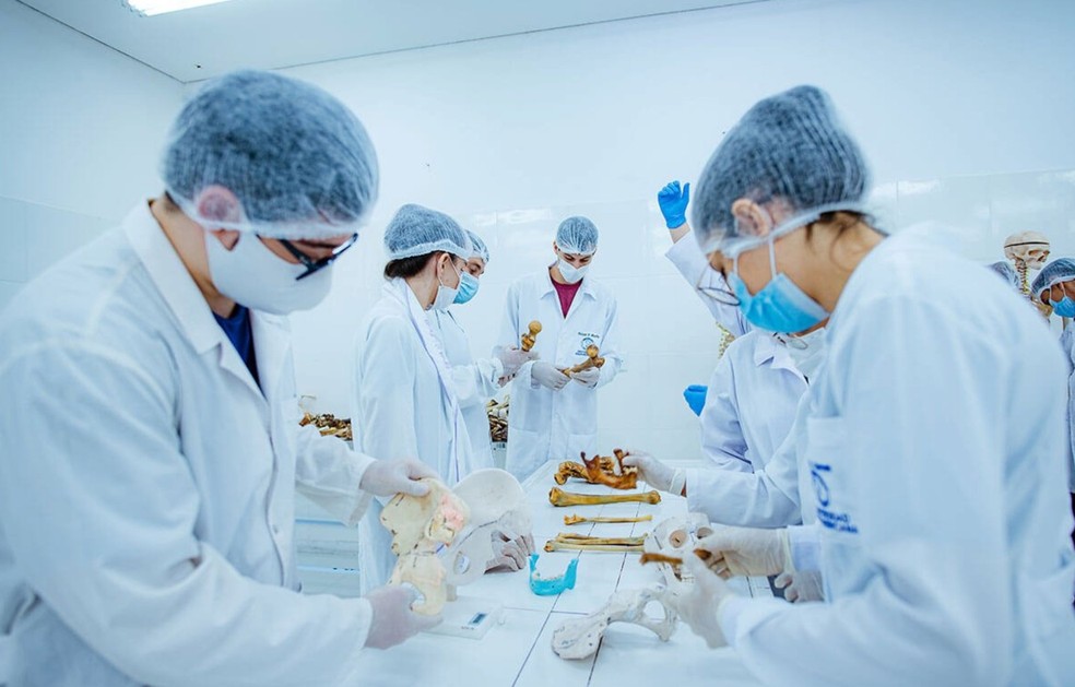 Medicina no Paraguai surpreende pela qualidade na  fronteira com o Brasil — Foto: Divulgação/Universidad Sudamericana